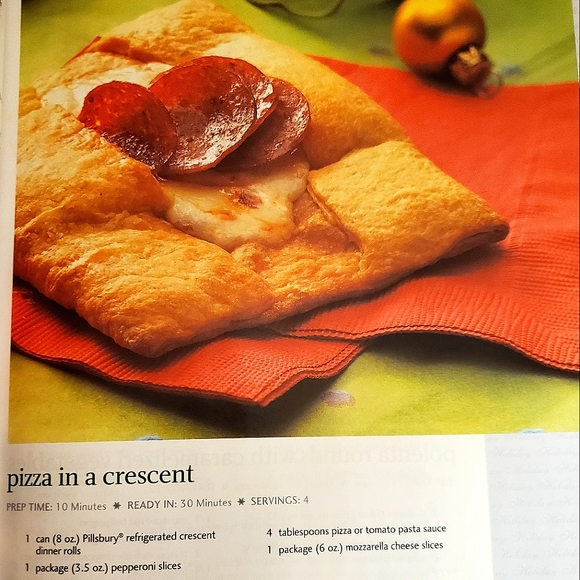 Pillsbury Christmas 2011 hardback cookbook. - Picture 6 of 11